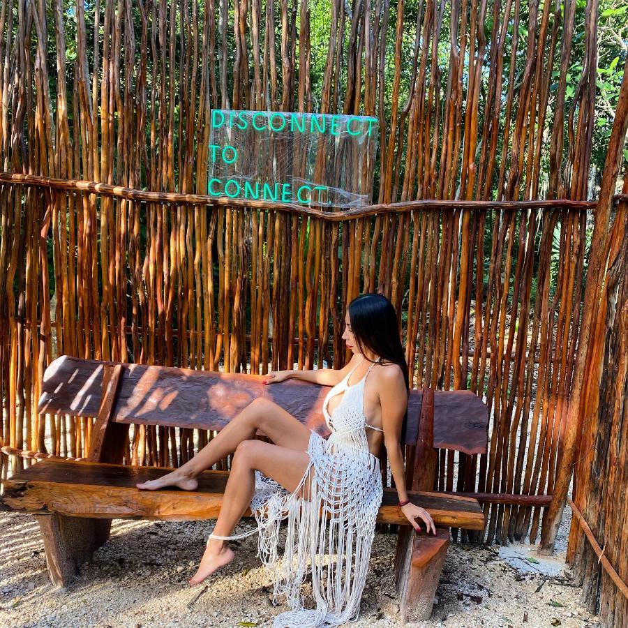 ホテル Nuscaa Boutique Tree House & Spa プエルト・モレロス エクステリア 写真